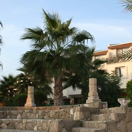 Otel Topset 3*
