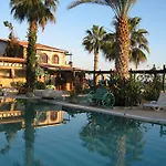 Topset Hotel 3*