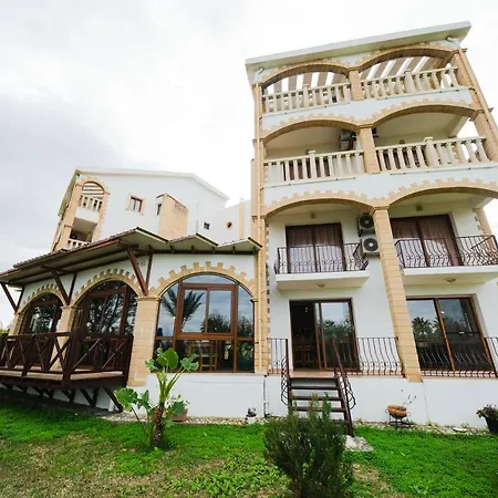 Topset Hotel 3*