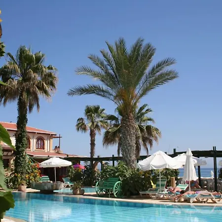 Topset Hotel Agios Georgios (Kyrenia)