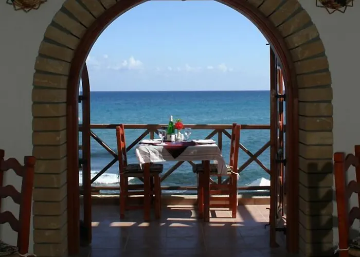 Topset 3* Agios Georgios (Kyrenia)